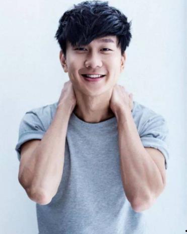 林俊杰被爆料最新消息,揭秘歌手背后的故事与挑战